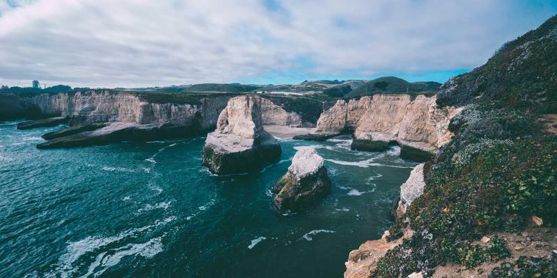 自由职业者（Freelancer/Independent Contractor）必备法律指南：从版权保护到O-Worker实体选择